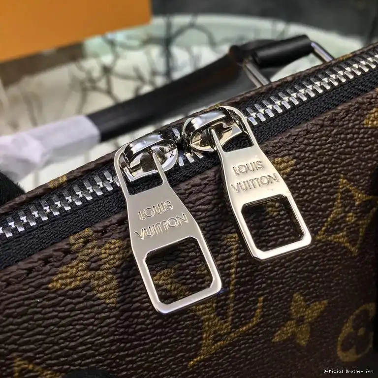 Official Brother Sam 19T1L0377 LV Bags 0816